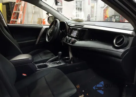 2018 Toyota Rav4 Le from USA, damaged, VIN JTMBFREV5JJ251642